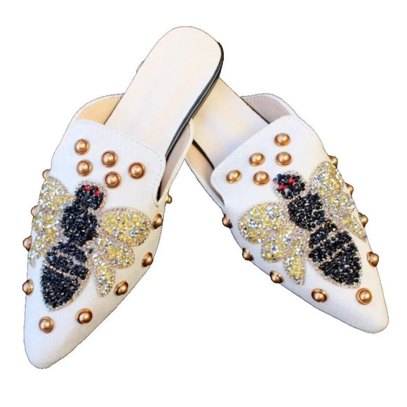 Bumble Bee Print Slip-On Loafers Sparkling Rhinestones & Pearl Embellishments - Picture 1 of 4